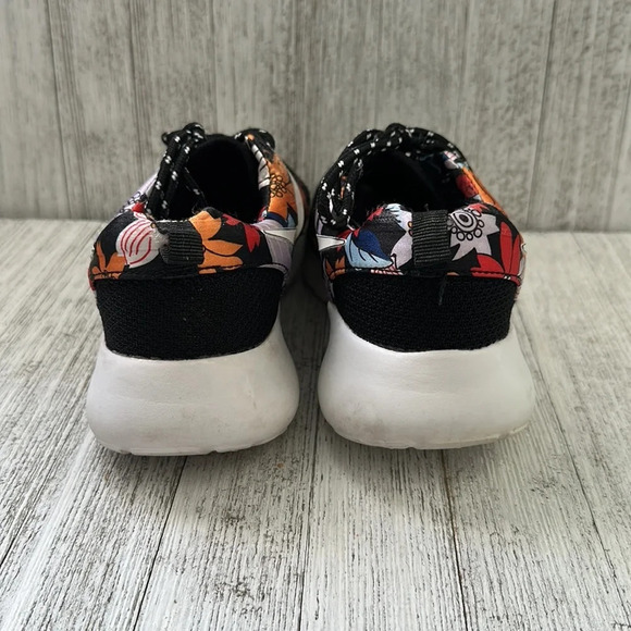 WMNS Nike Roshe Run Print 'Aloha Size 7.5 - Picture 4 of 10